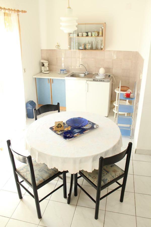 Tribunj Apartmani 外观 照片