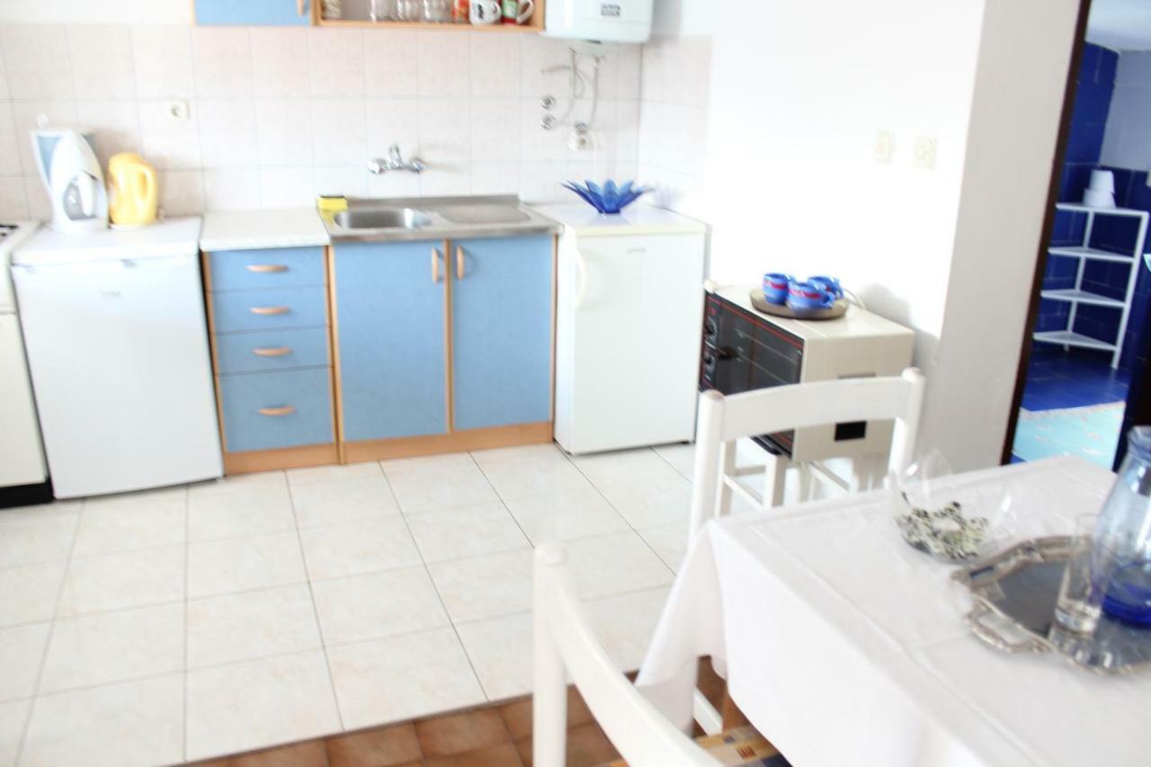 Tribunj Apartmani 外观 照片